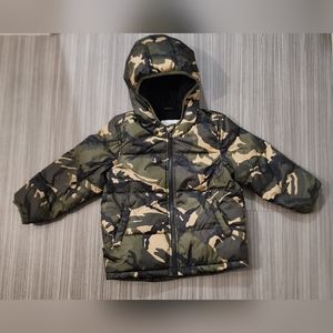 Old Navy toddler camo puffer coat sz 4t